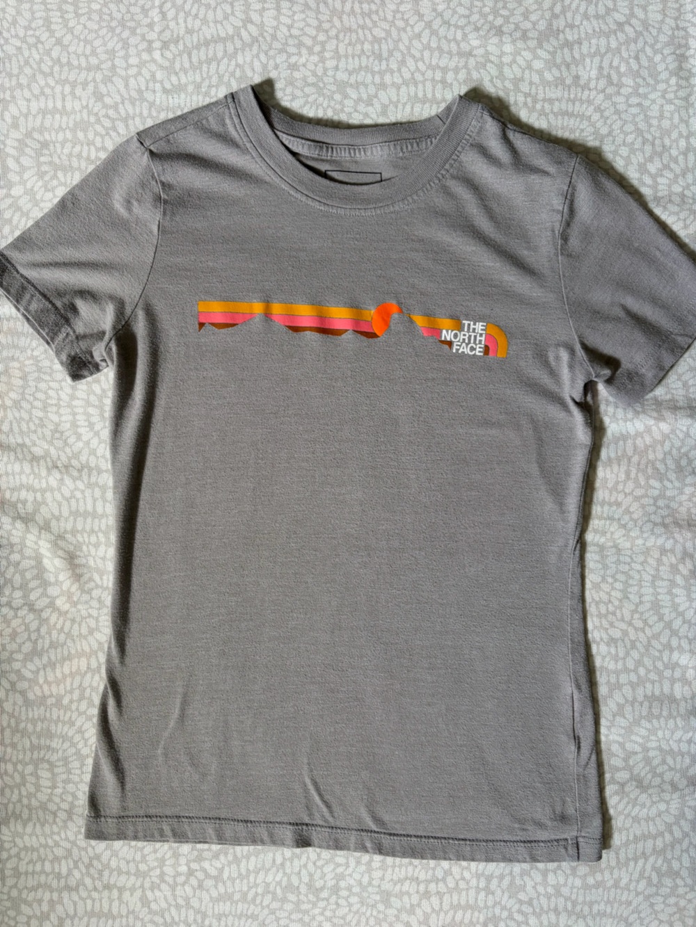 The North Face Women’s Mountain Tee Size XS